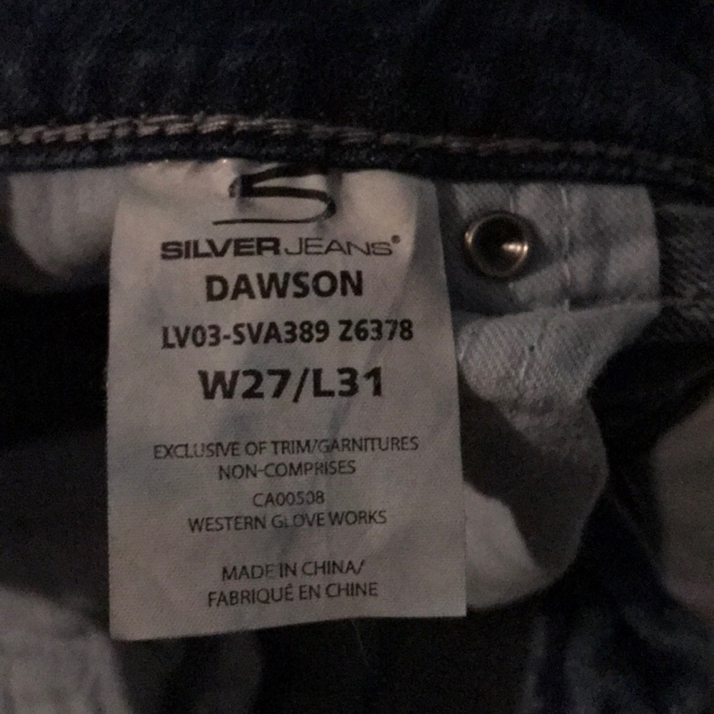 Silver Jeans - Picture 3 of 4